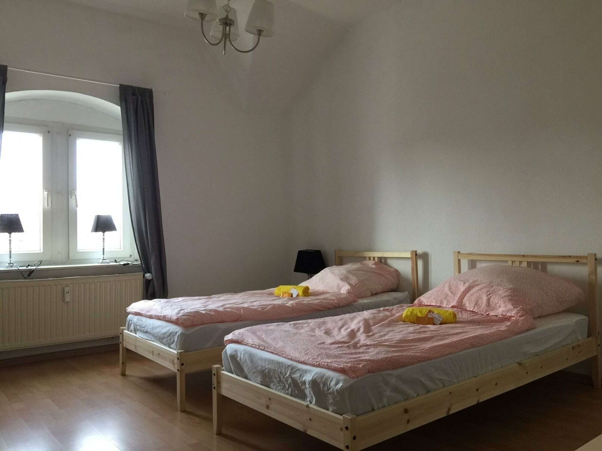 Wg-Hostel Мёнхен-Гладбах Экстерьер фото