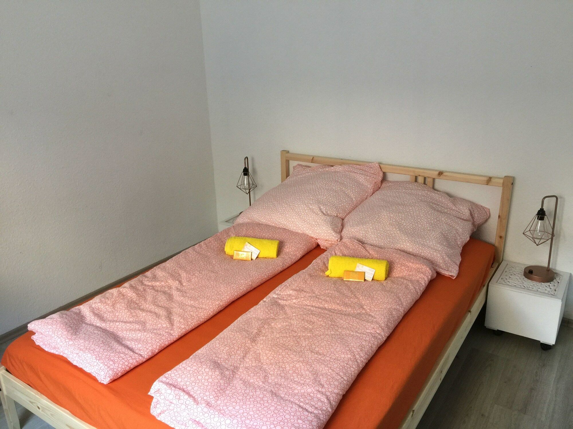 Wg-Hostel Мёнхен-Гладбах Экстерьер фото
